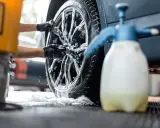 Felgi jak nowe? Odkryj domowe sposoby na czyste koła bez chemii!