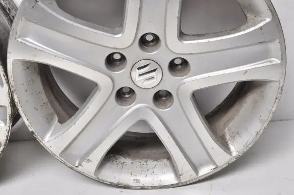 Suzuki Grand Vitara: Jakie ET felgi? Uniknij błędów i wybierz idealne!